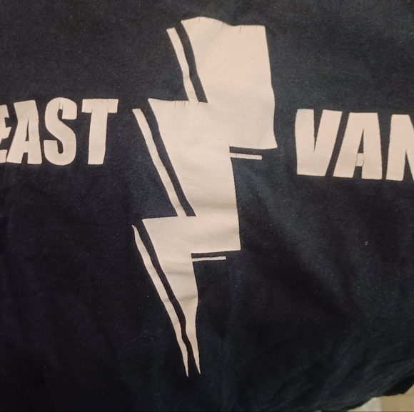 Represent EAST⚡️VAN - Women's Distressed Black T-Shirt - Small Med.⚡️ - Picture 5 of 5